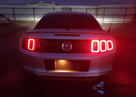 2013 Ford Mustang из США, поврежденный, VIN 1ZVBP8AM5D5269749